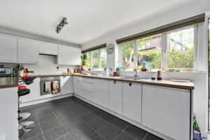 Hawkswood Drive, Hailsham, BN27