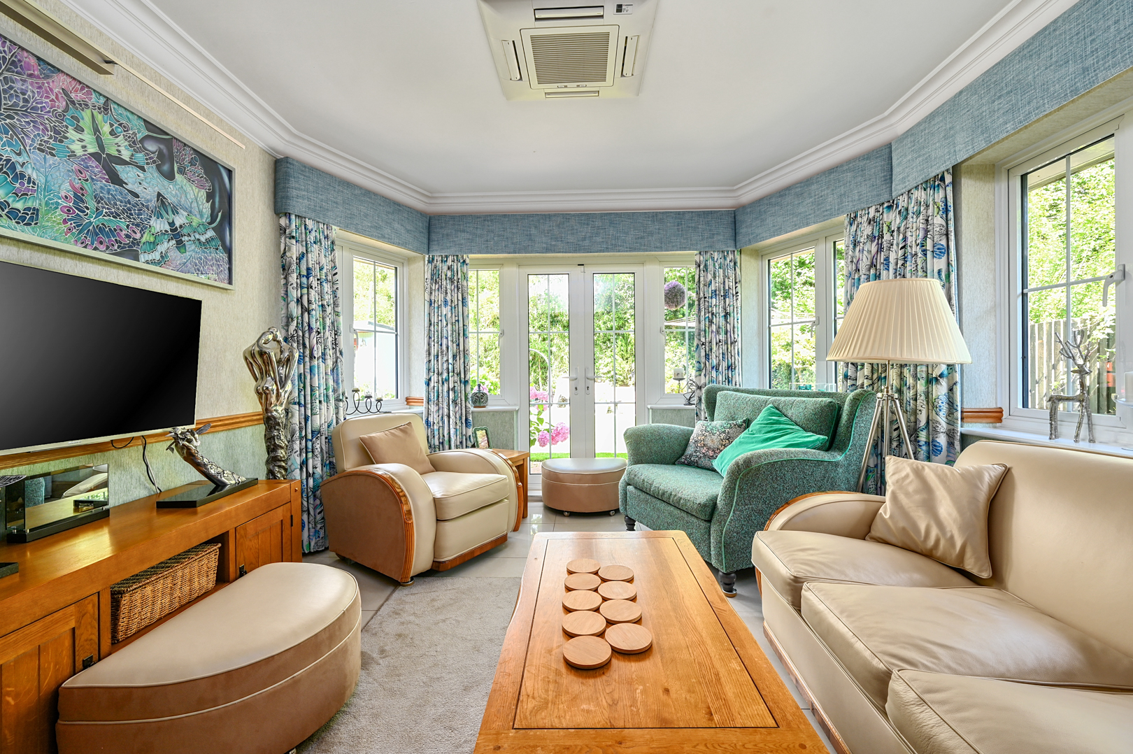 Pollington Place, Crowborough, TN6