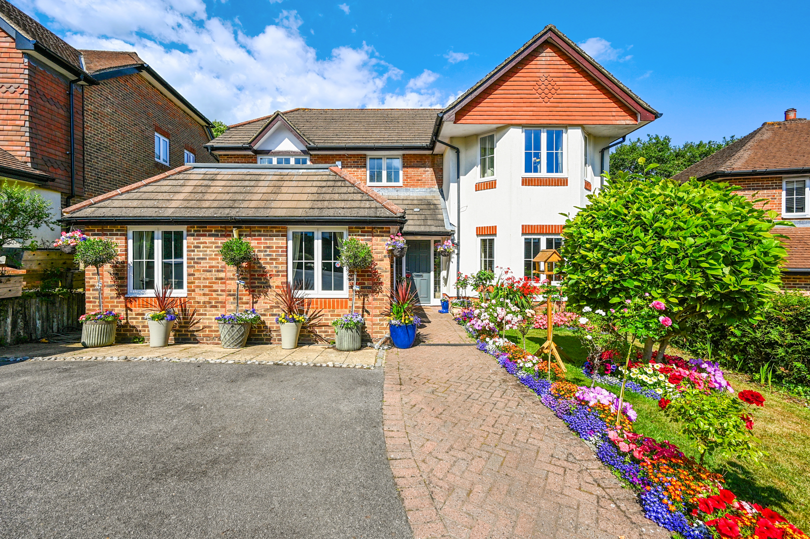 Pollington Place, Crowborough, TN6