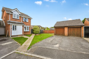 Green Grove, Hailsham, BN27