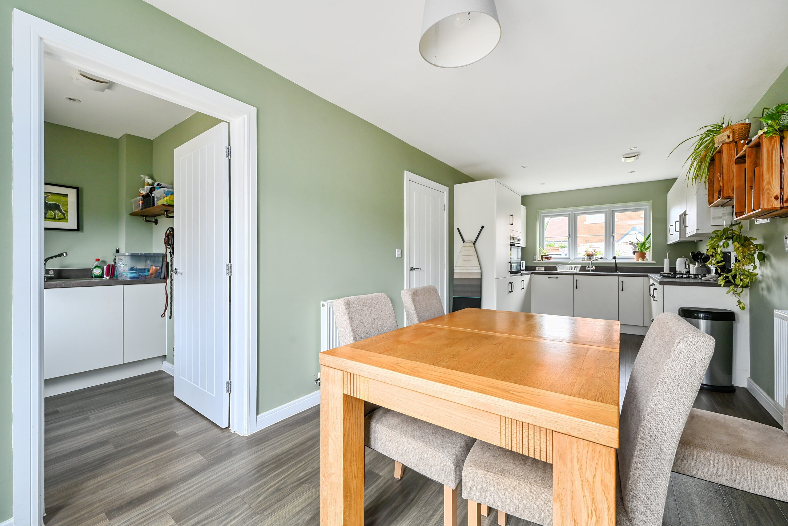 Honeysuckle Avenue, Hellingly, BN27