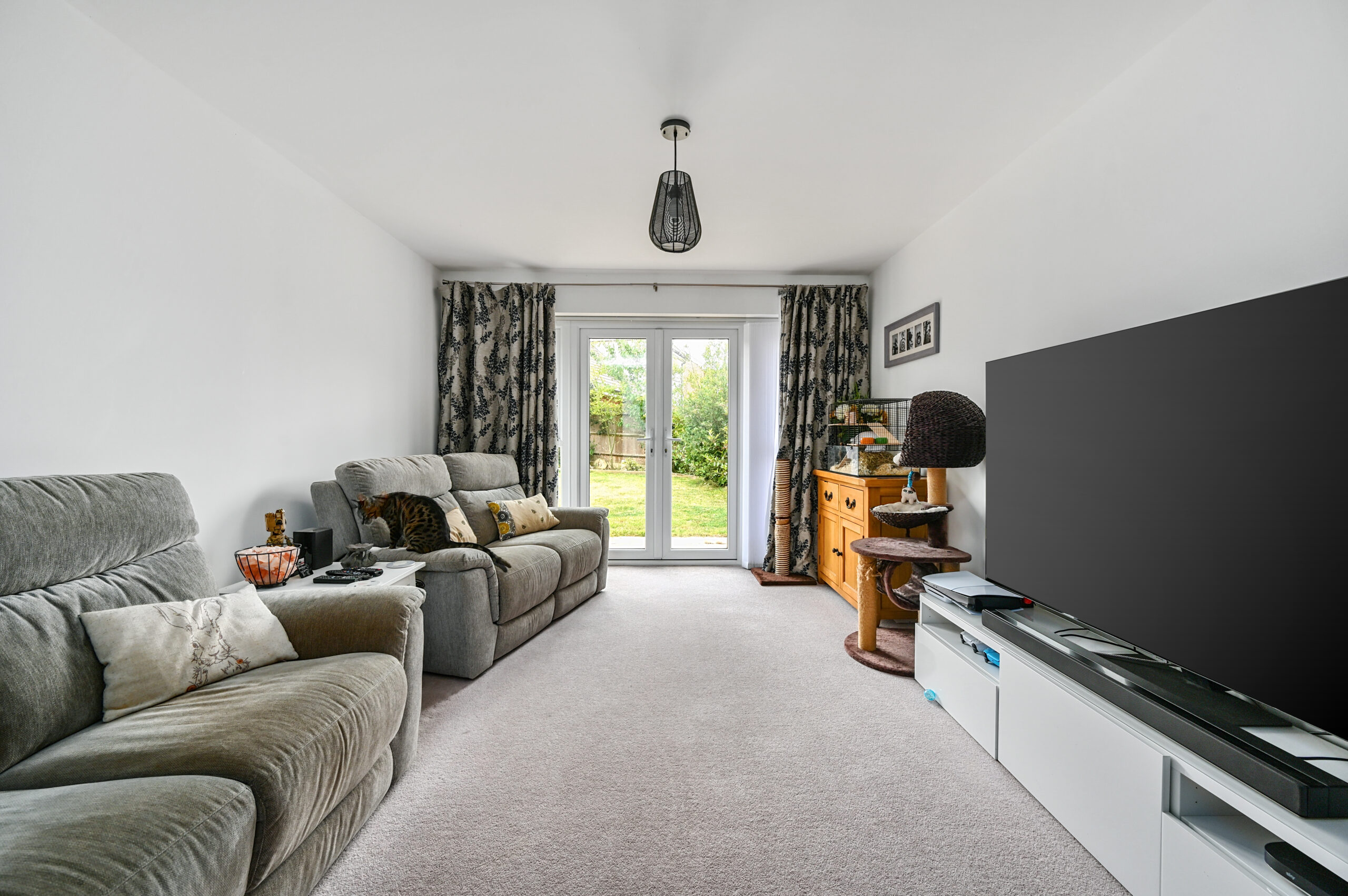 Honeysuckle Avenue, Hellingly, BN27