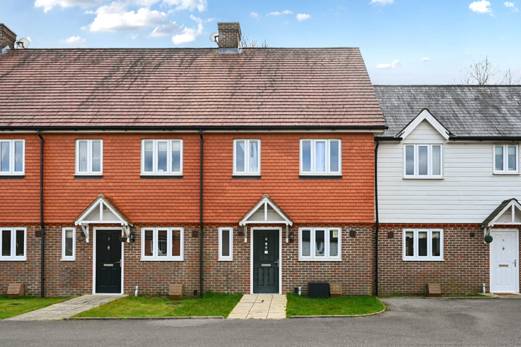 Oakwood Mews, Crowborough, TN6