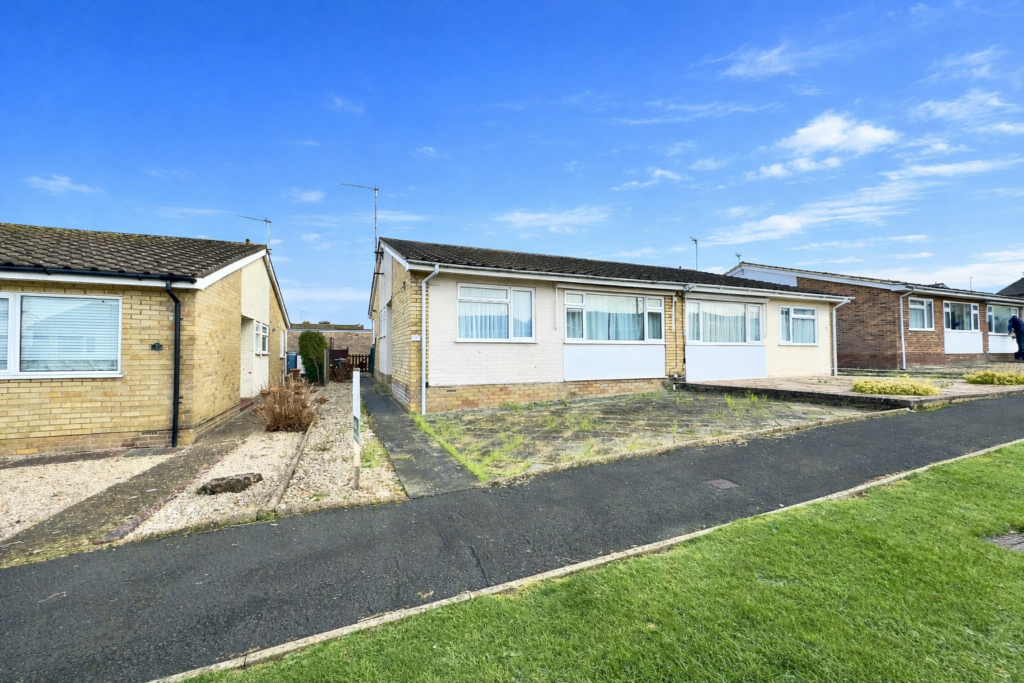 Elm Green, Hailsham, BN27