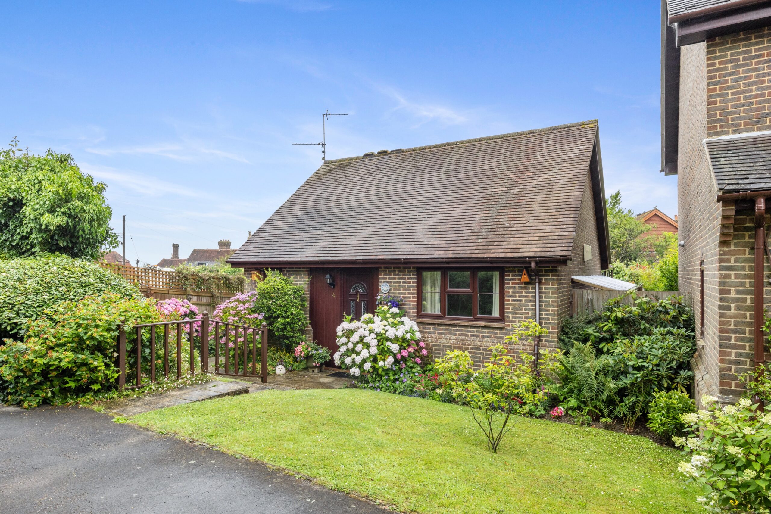 Court Meadow, Rotherfield, TN6