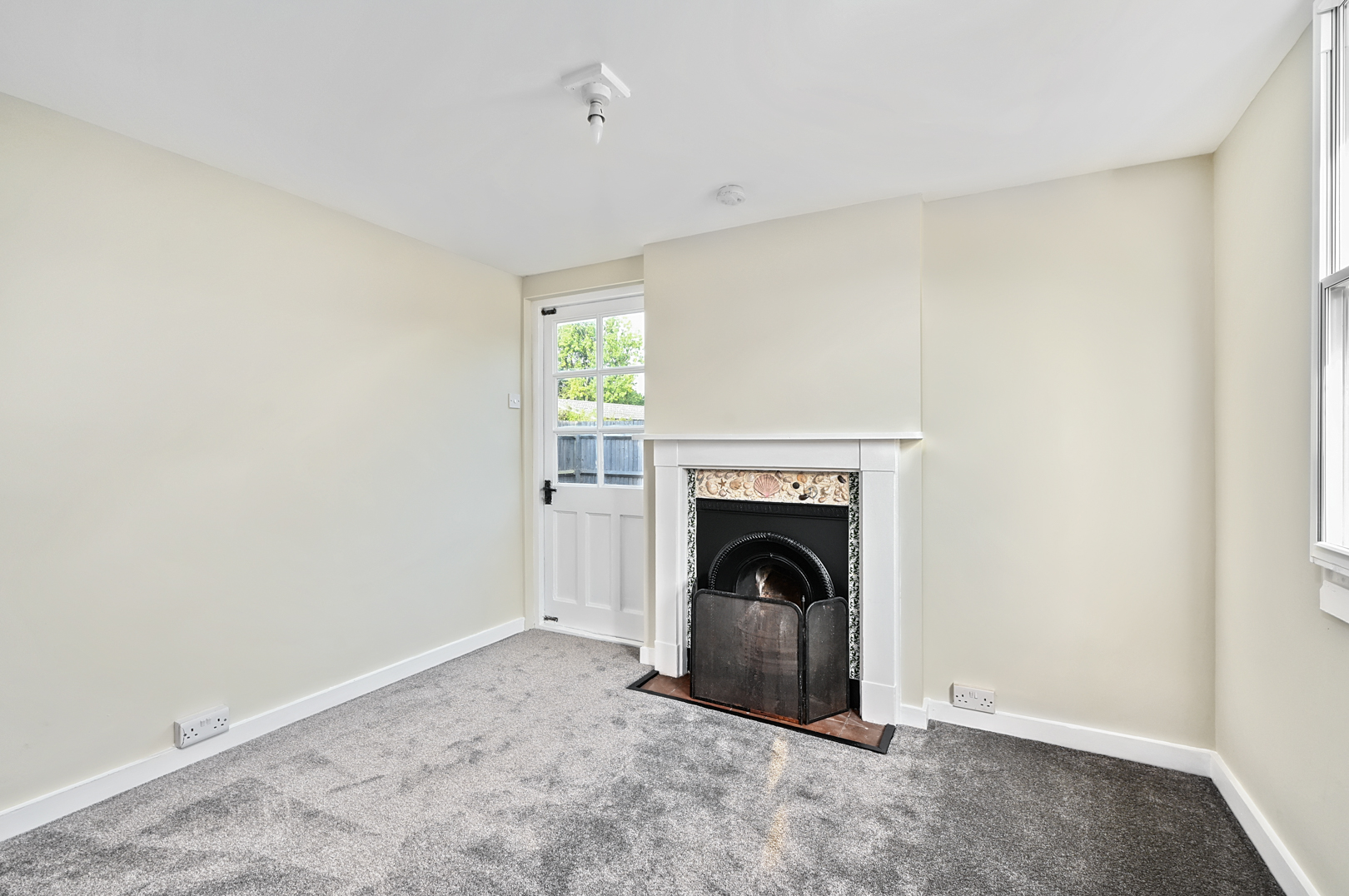 Golden Cross, Hailsham, BN27