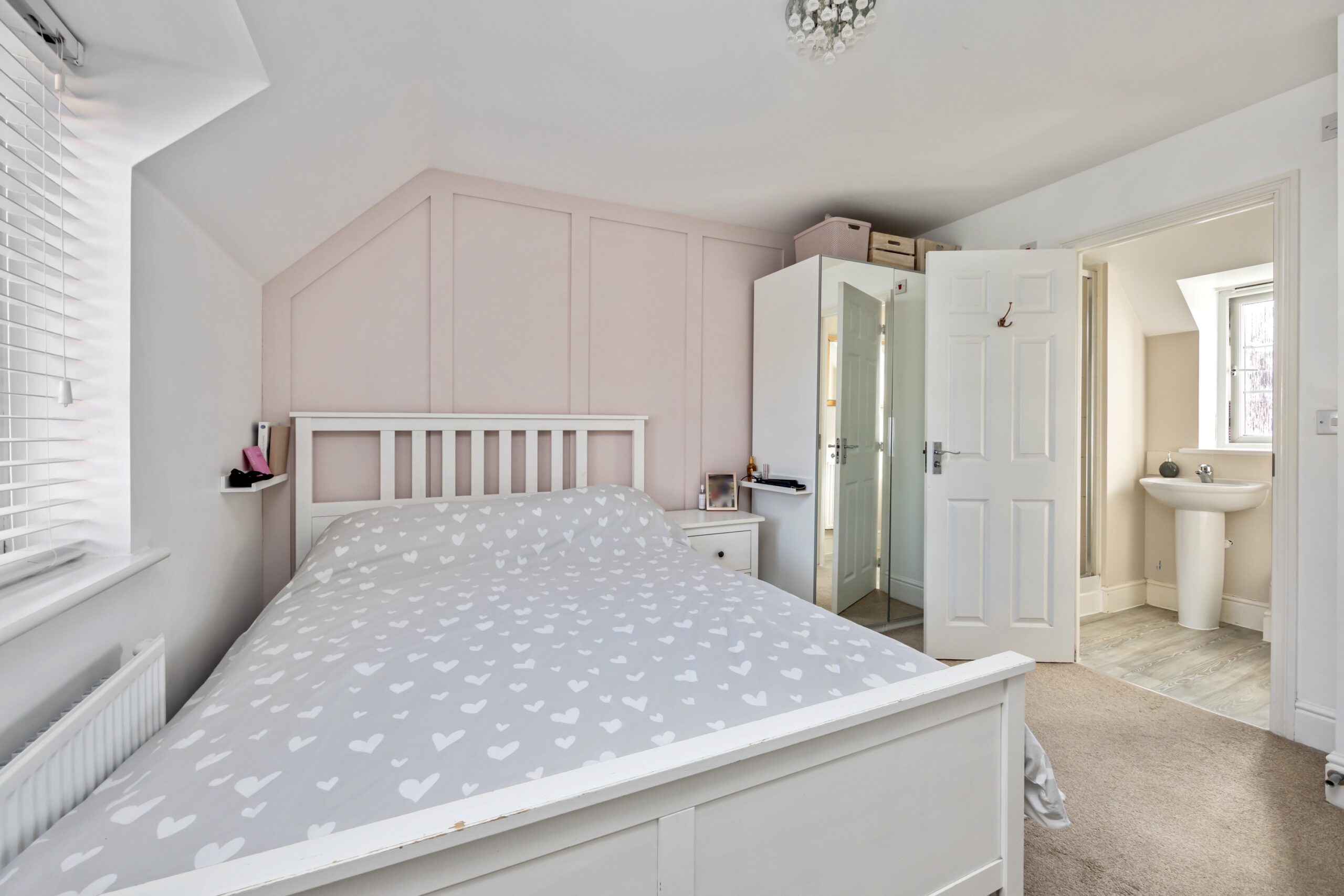 Luscombe Avenue, Hellingly, BN27