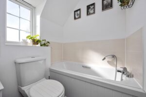 Luscombe Avenue, Hellingly, BN27