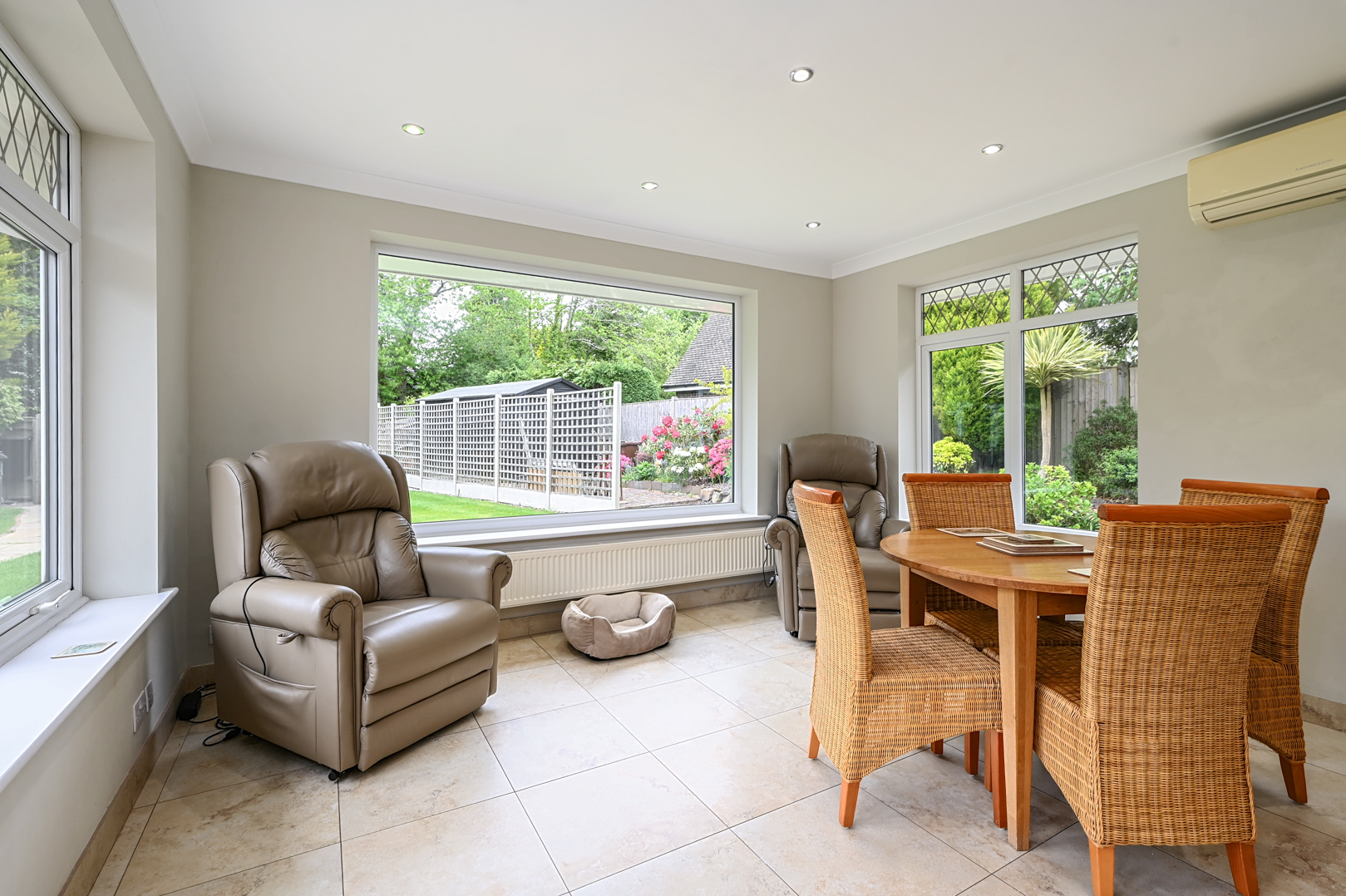 Warren Lane, Cross In Hand, TN21