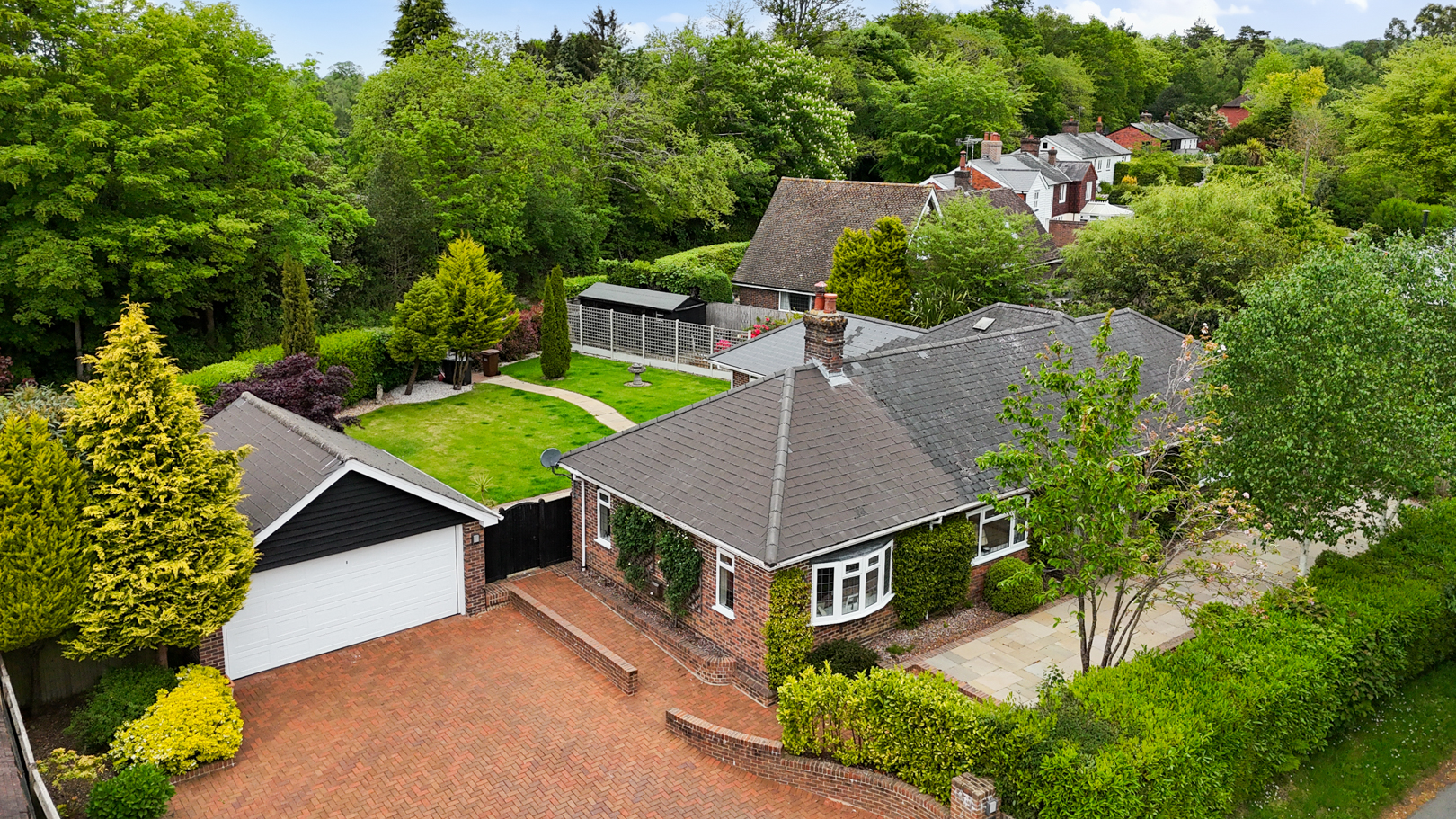 Warren Lane, Cross In Hand, TN21