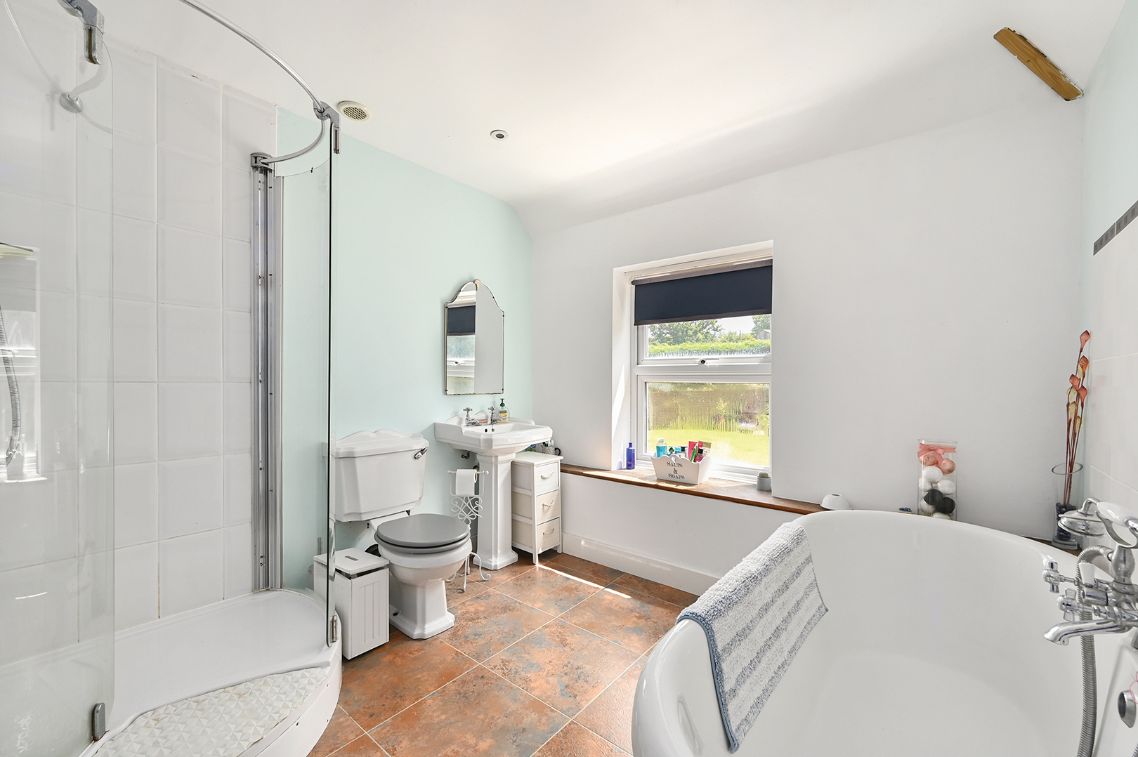 Newtons Hill, Hartfield, TN7