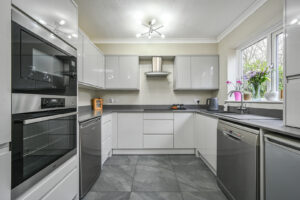 Millbrook Road, Crowborough, TN6