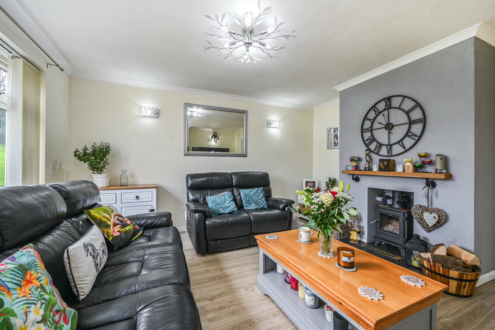 Millbrook Road, Crowborough, TN6