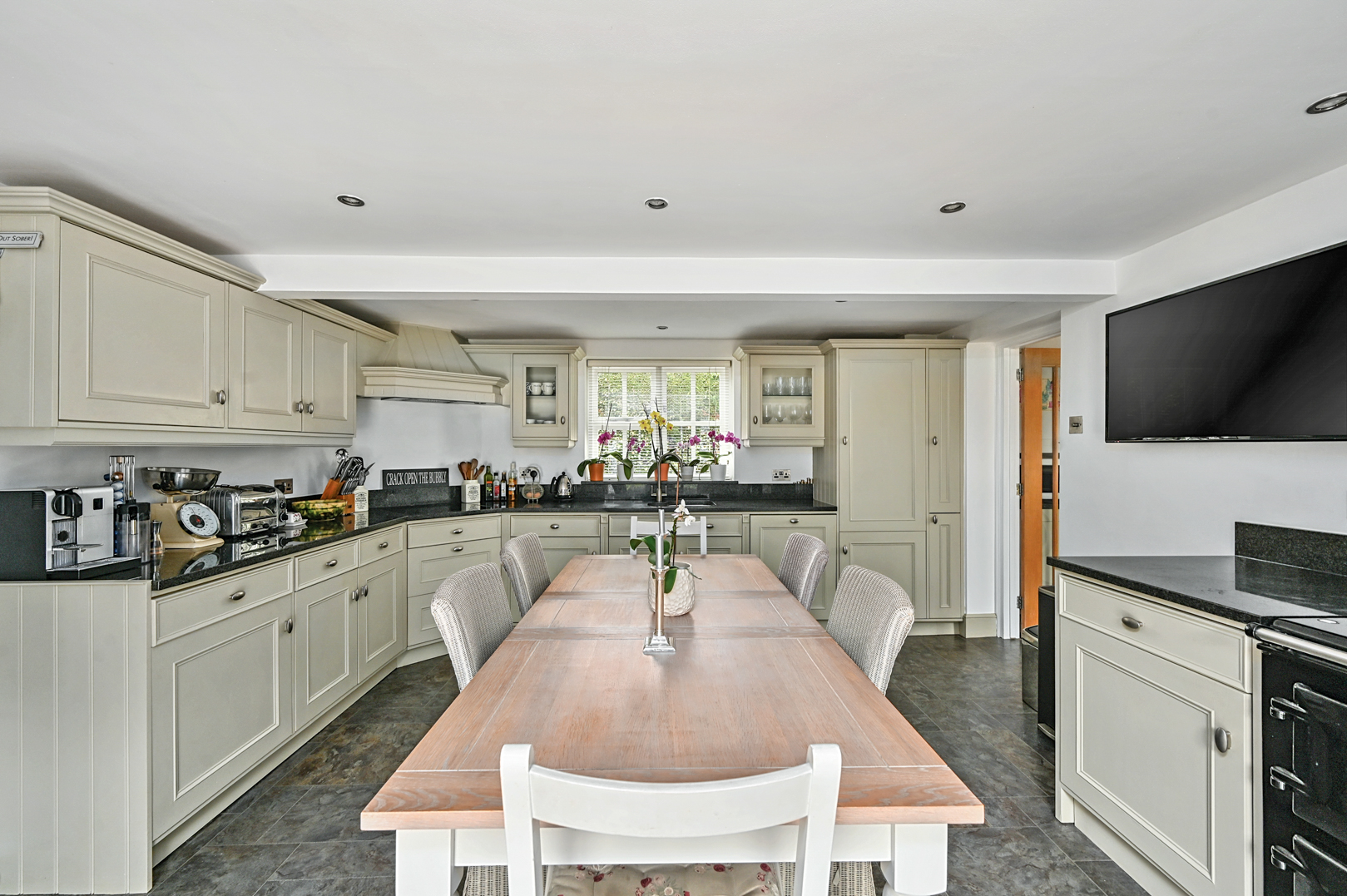 High Broom Road, Crowborough, TN6