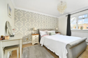 Chapel Road, Smallfield, RH6