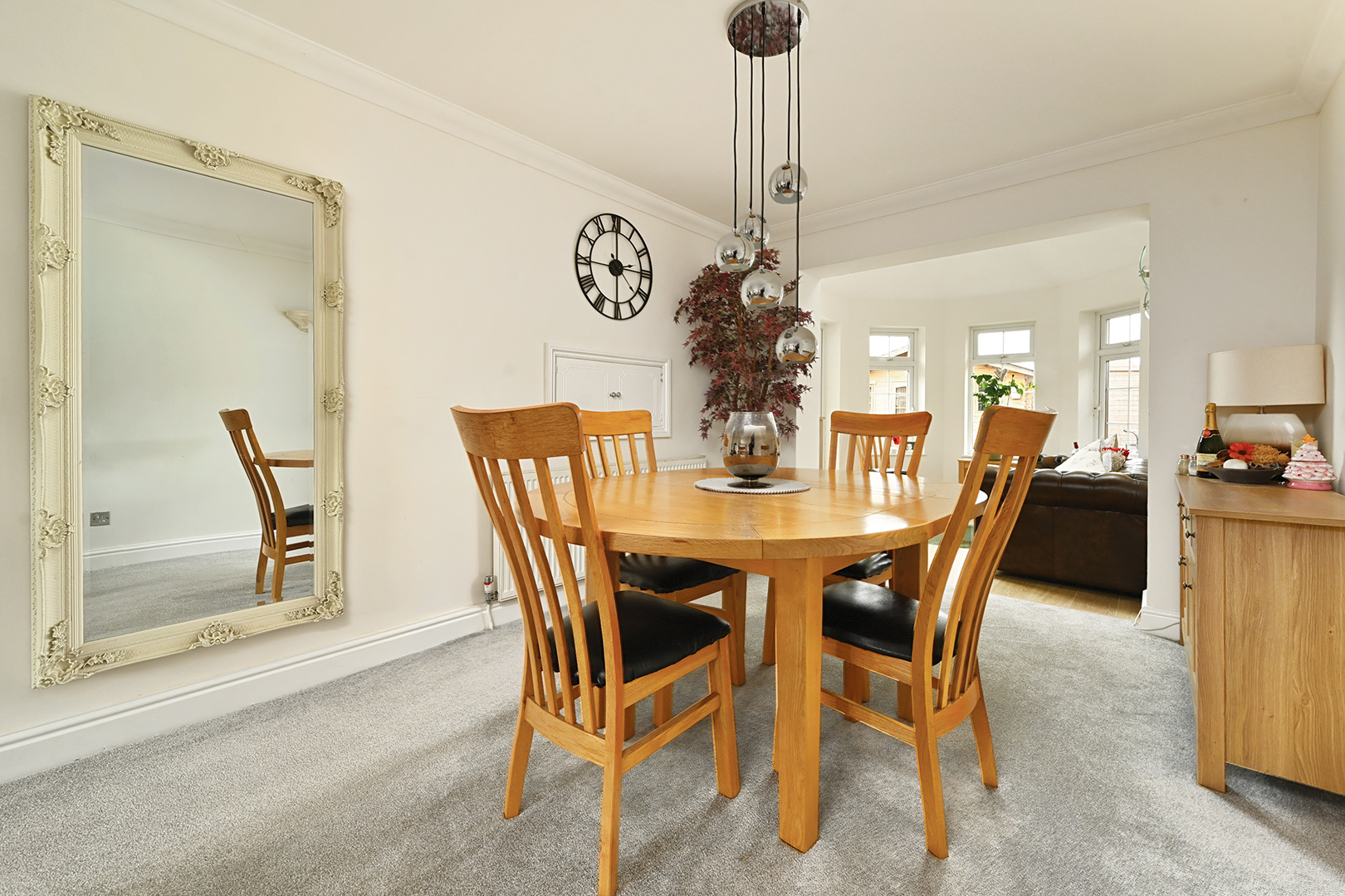 Chapel Road, Smallfield, RH6