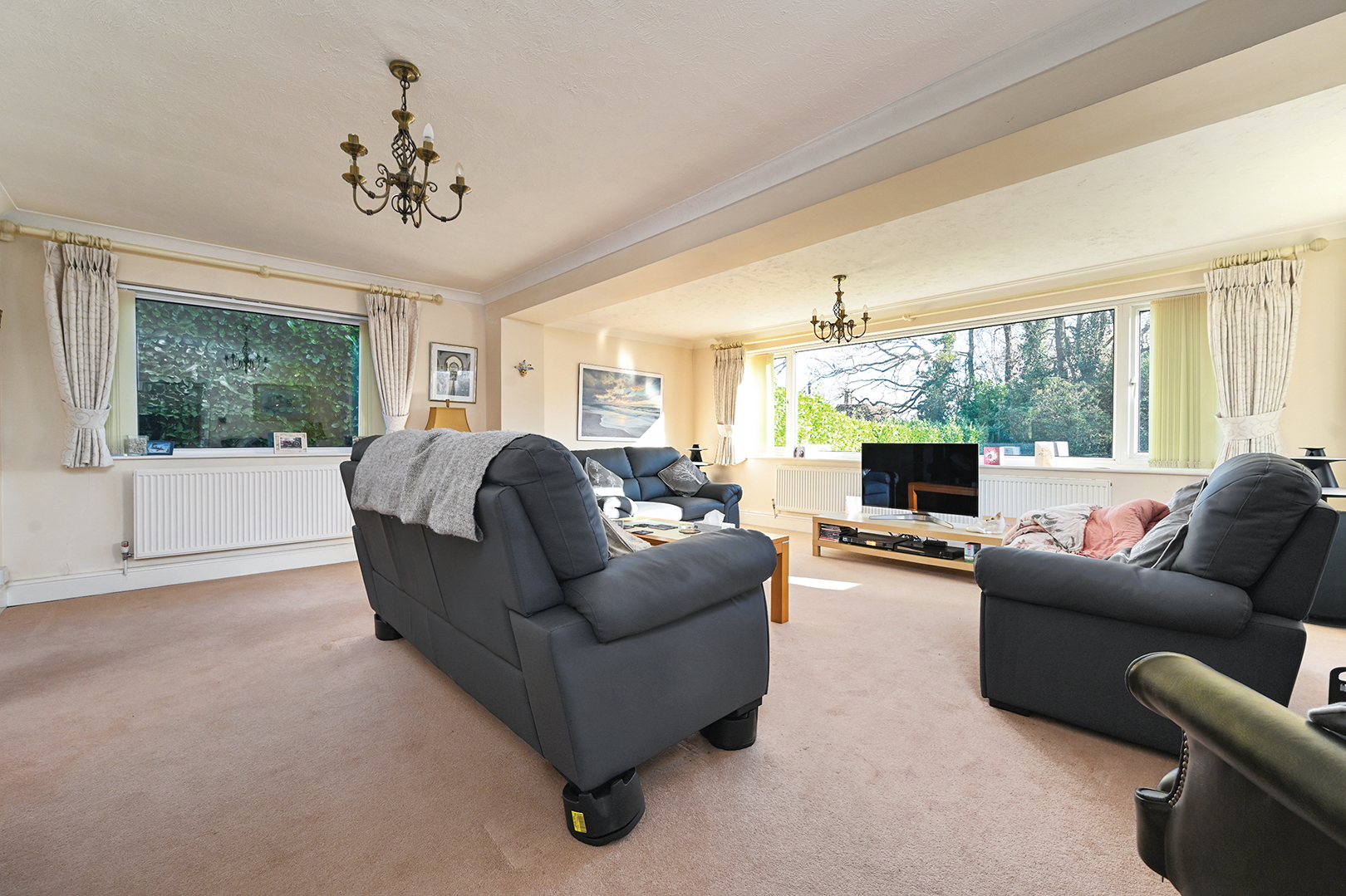 High Street, Buxted, TN22