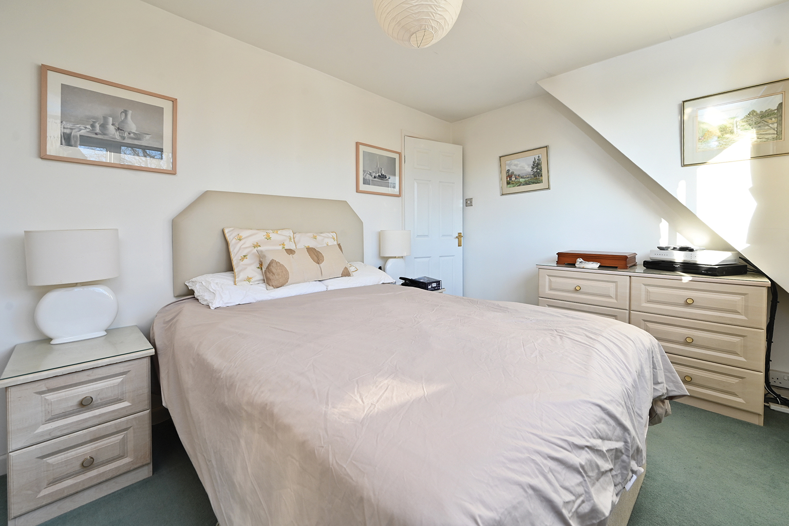 High Street, Buxted, TN22