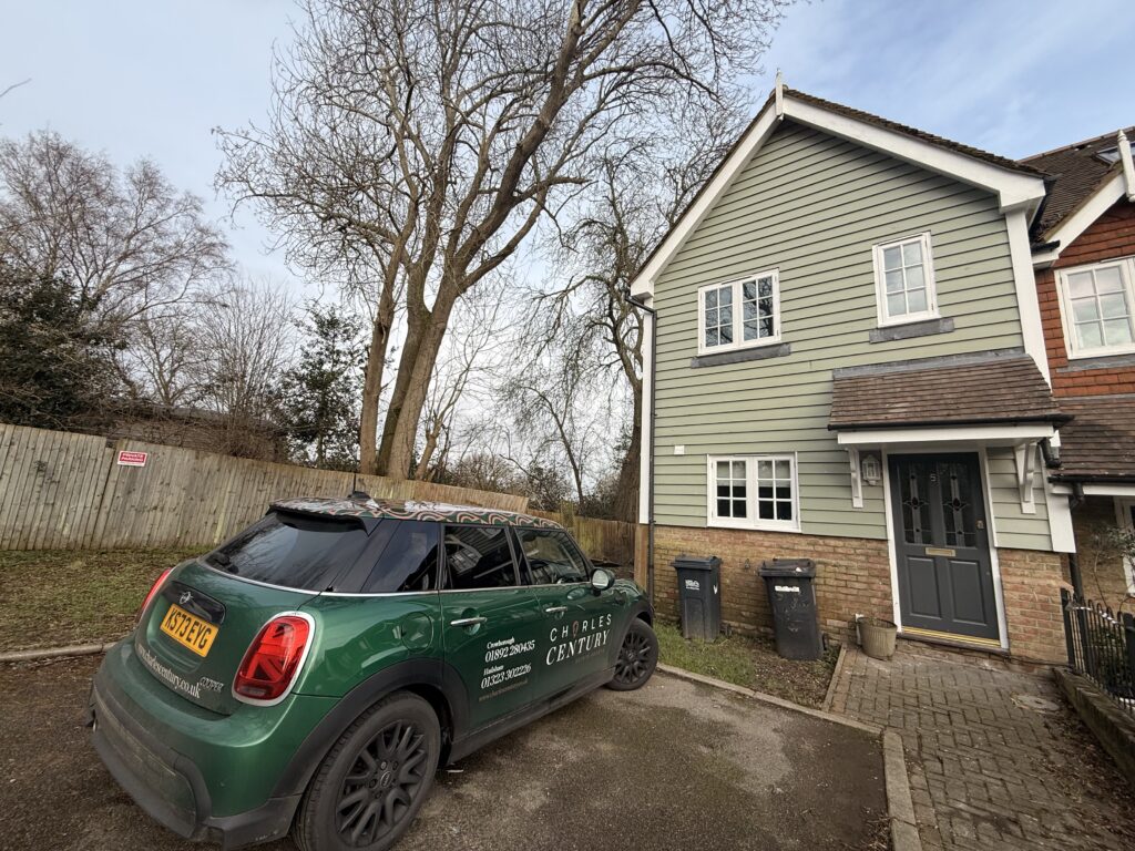Standen Mews, Hadlow Down, TN22