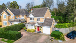 Starfield, Crowborough, TN6