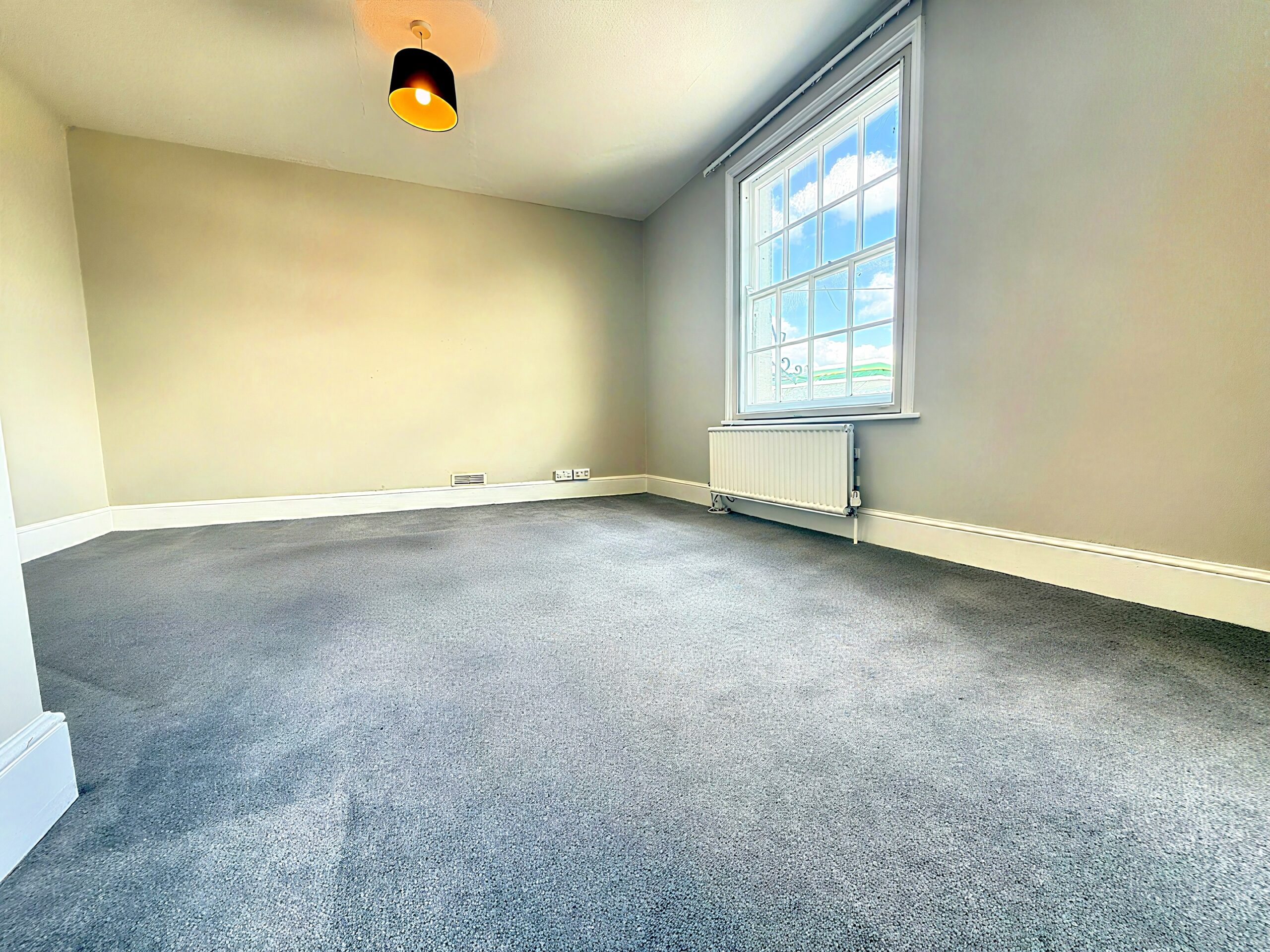 Golden Cross, Hailsham, BN27