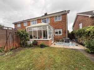 Browns Lane, Uckfield, TN22
