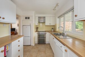 Harecombe Road, Crowborough, TN6