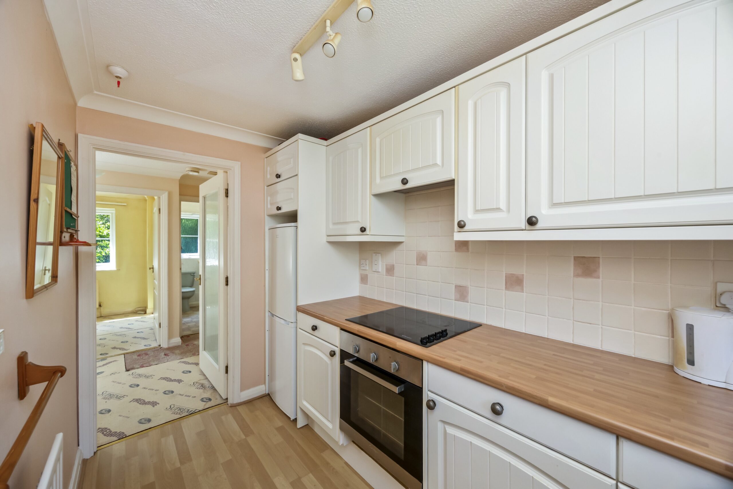 Graycoats Drive, Crowborough, TN6