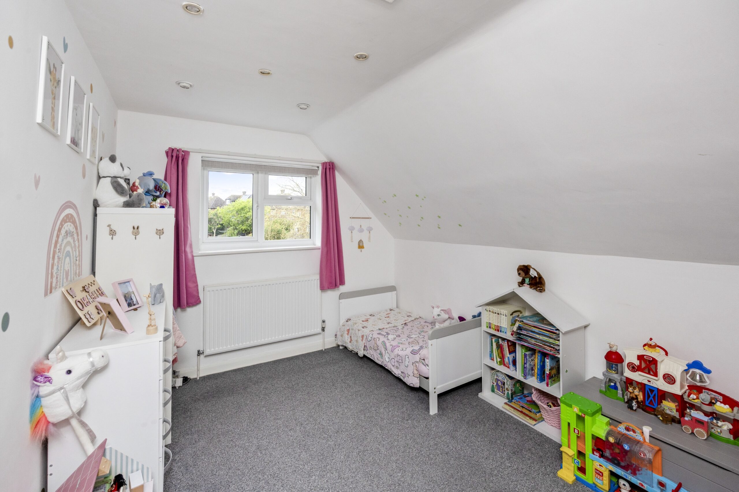 Harebeating Crescent, Hailsham, BN27
