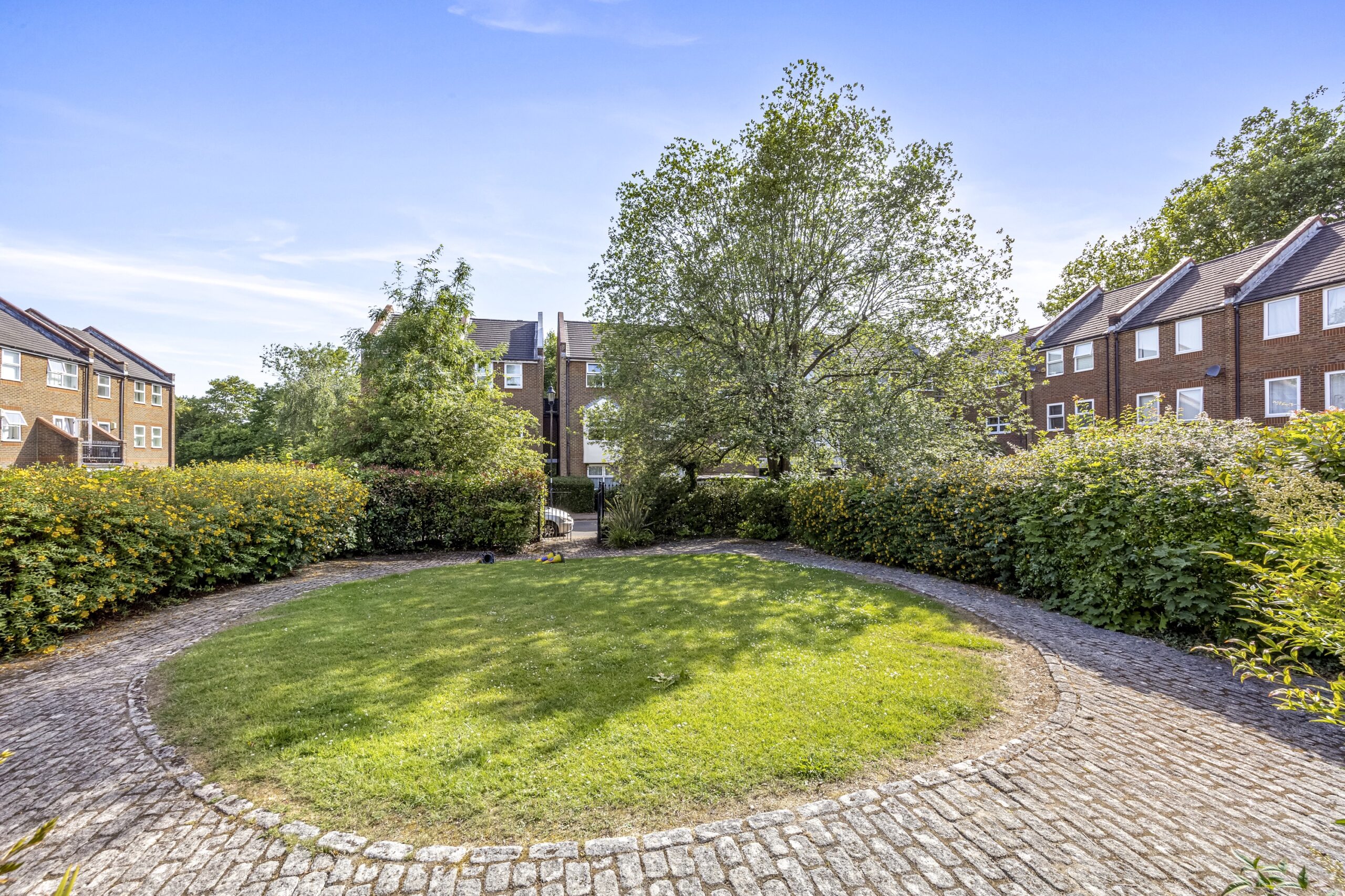 Manning Close, East Grinstead, RH19