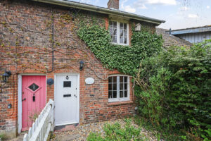 Terminus Road, Blackboys, TN22