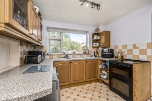 Tilehurst Drive, Hailsham, BN27
