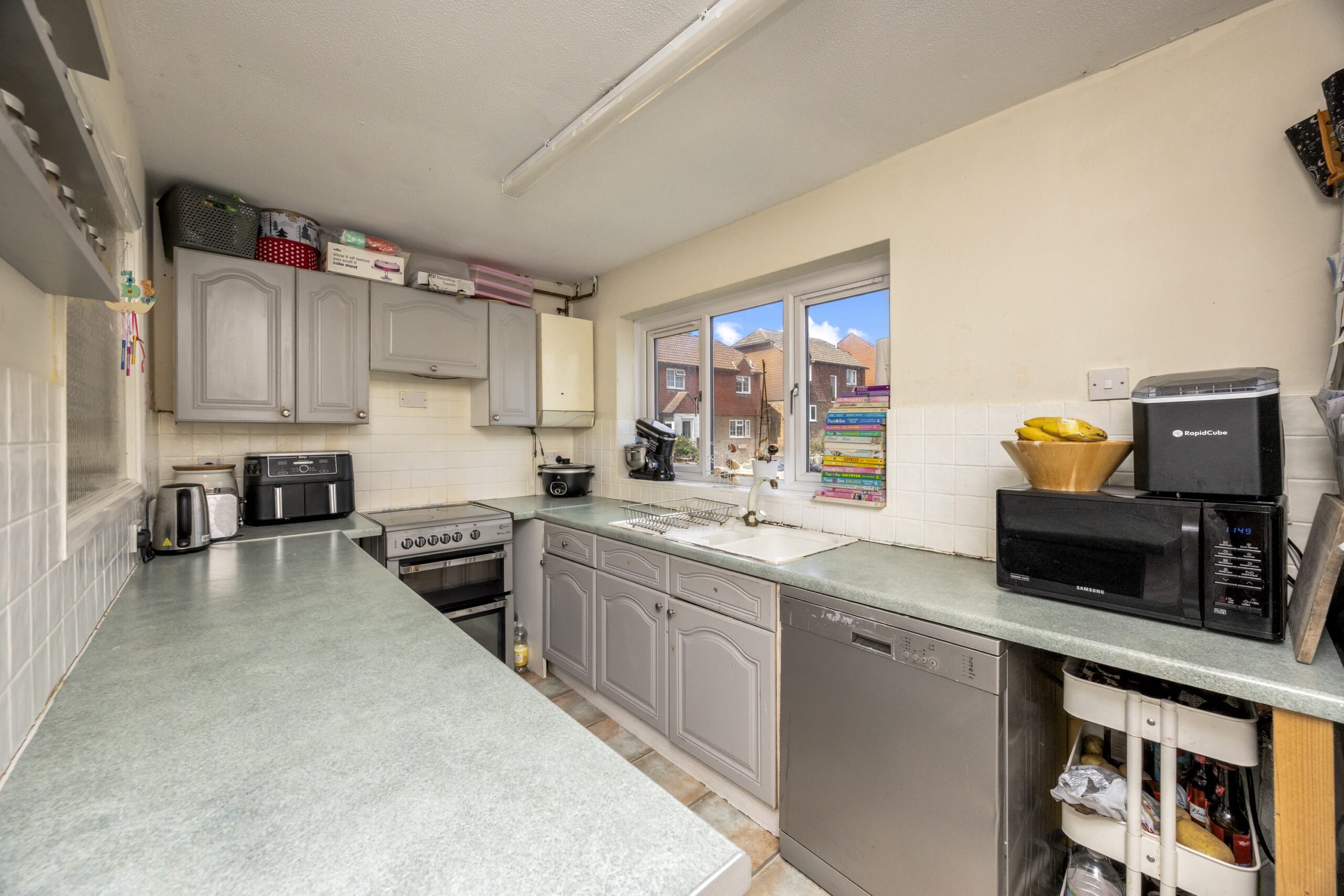 Beckenham Close, Hailsham, BN27