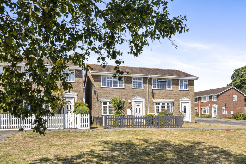 Howard Close, Hailsham, BN27