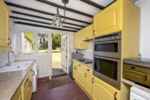 Uckfield Road, Crowborough, TN6